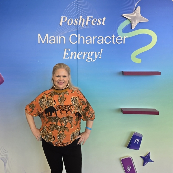 Meet your Posher, Annabelle (TheInfamousAB) - Picture 2 of 6